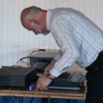 “LA SYMPHONIE DES FAUX CULS” : Yves ... Tout est bien branché ! le 23 FÉVRIER 2019 à PINON